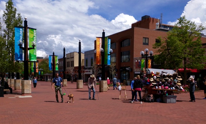 boulder pearl st mall