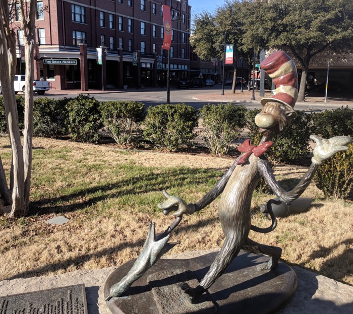Dr Seuss statues in Abilene