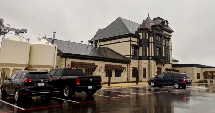 Altstadt Brewery in Fredericksburg