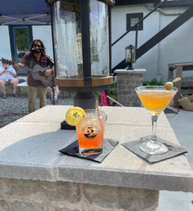 cocktails and music at Five Mile Mountain Distillery