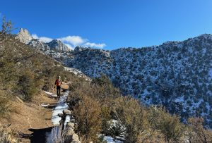 snowy hike on La Luz trail